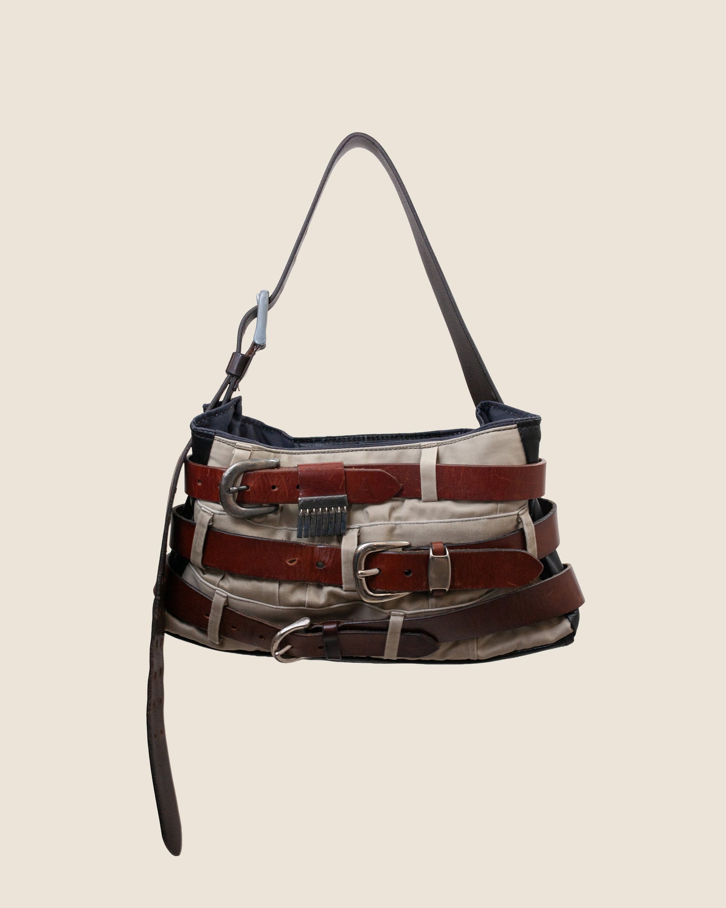 Waisted Bag 10